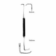 Retractors